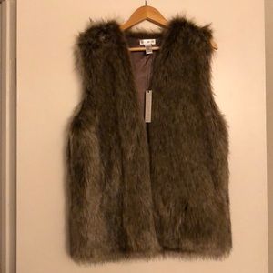 Faux fur vest